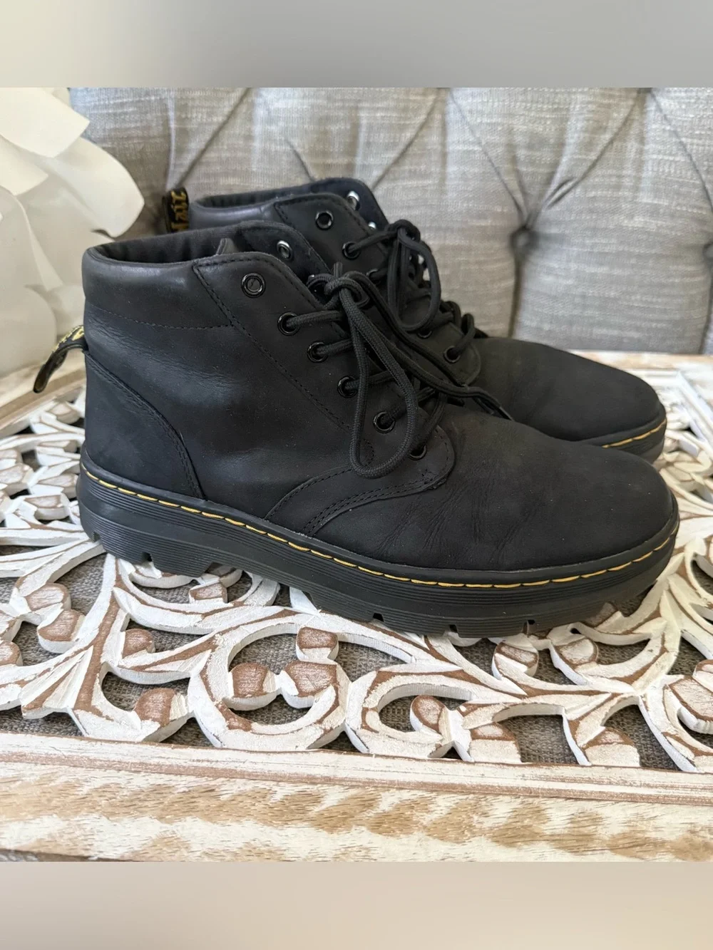 Dr. Martens Bonny Black Leather Chukka Boots Yellow Men’s 10 Women’s 11